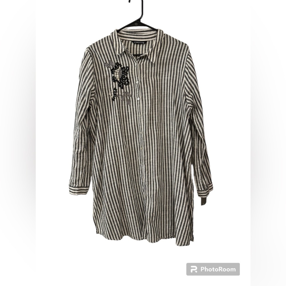 Long button down striped black and white blouse! Size Large!